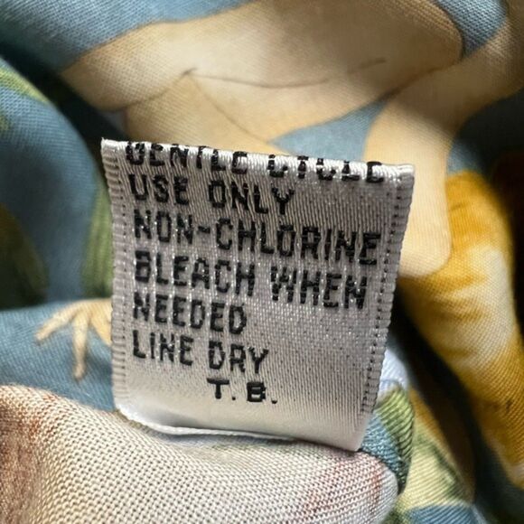 Pierre Cardin Hawaiian Shirt – Blue with Tropical Pin-Up Print - Picture 4 of 5